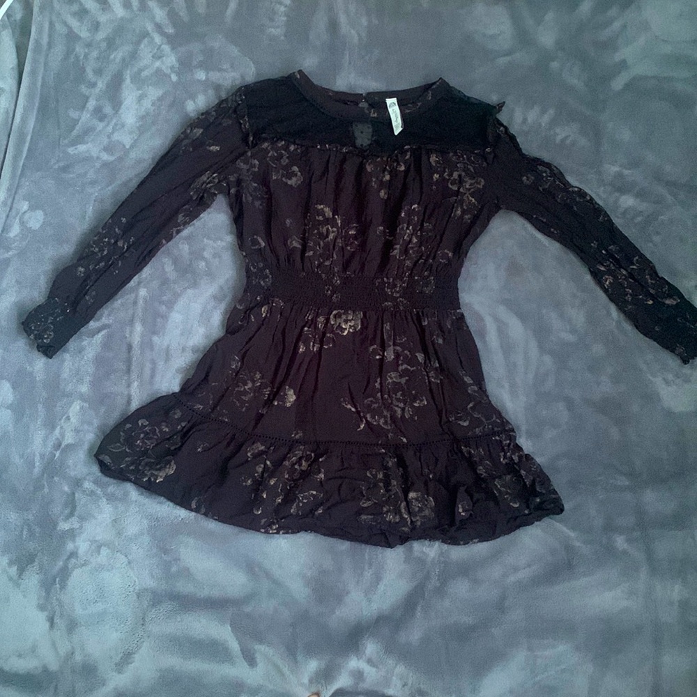 Black long sleeve bronze floral print dress